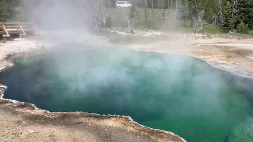 Abyss Pool