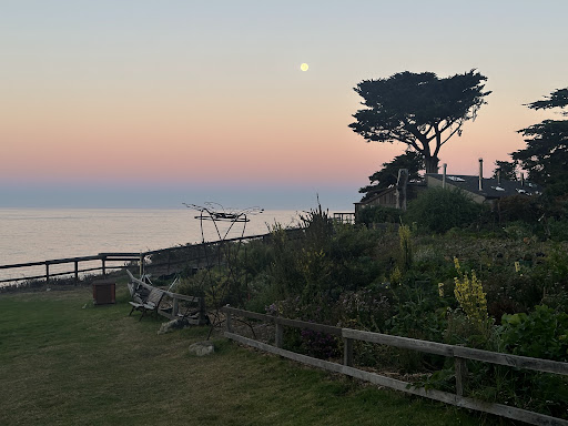 Esalen Hot Springs - Photo 6