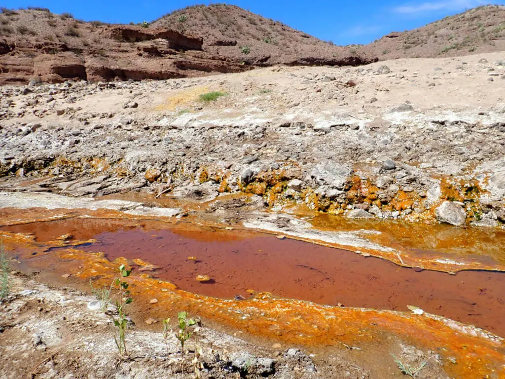 Gillard Hot Springs
