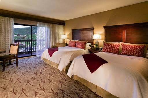 Glenwood Hot Springs Lodge - Photo 3