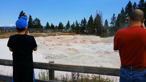 Grand Prismatic Spring - Photo 8