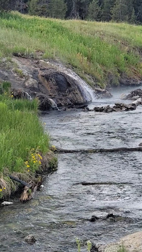 Huckleberry Hot Springs