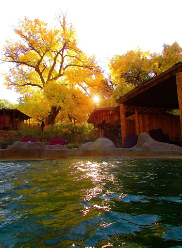 Jemez hot springs - Photo 6
