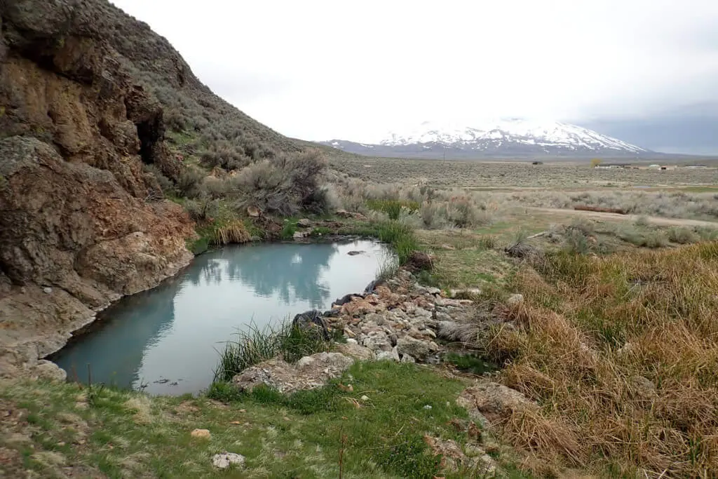 Lower Oxley Peak Hot Springs