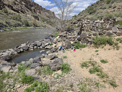Manby Hot Springs - Photo 1
