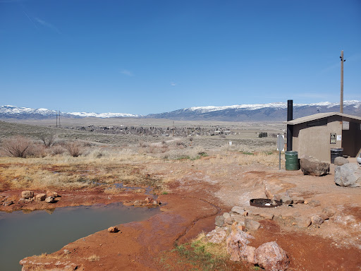 Red Hill Hot Springs - Photo 3