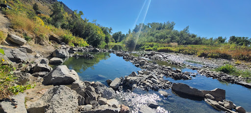 Renova Hot Springs - Photo 1