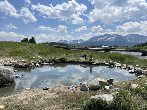 Snake Pit Hot Springs
