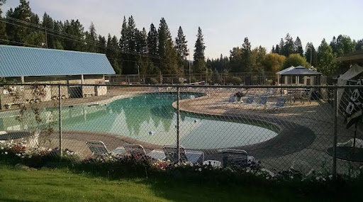 Terrace Lakes Hot Springs