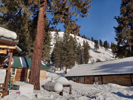 Trinity Hot Springs - Photo 6
