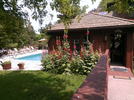 Wiesbaden Hot Springs - Photo 1