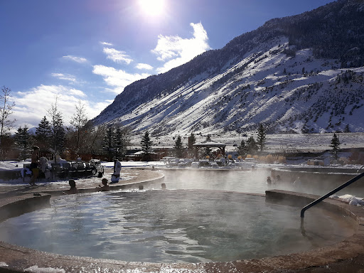 Yellowstone Hot Springs - Photo 3