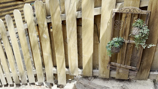 Trinity Hot Springs: Info, Price, Temperature and Features